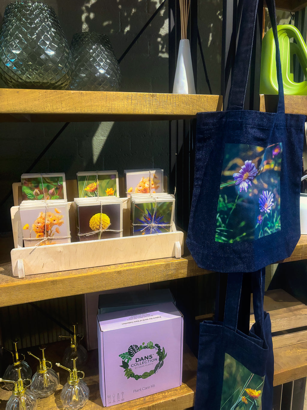 True Spring: Common Billy Button Gift Card